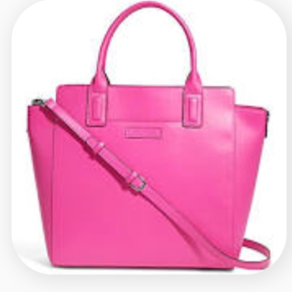 Vera Bradley large pink tote!!!  Like new.